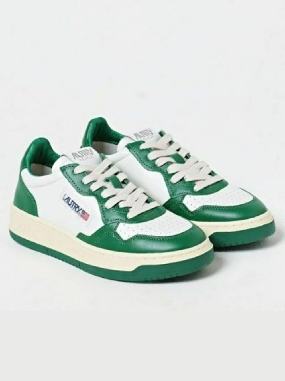 Autry Men's Medalist Low Top Sneakers White & Green Leather Size 44 (MSRP $240)